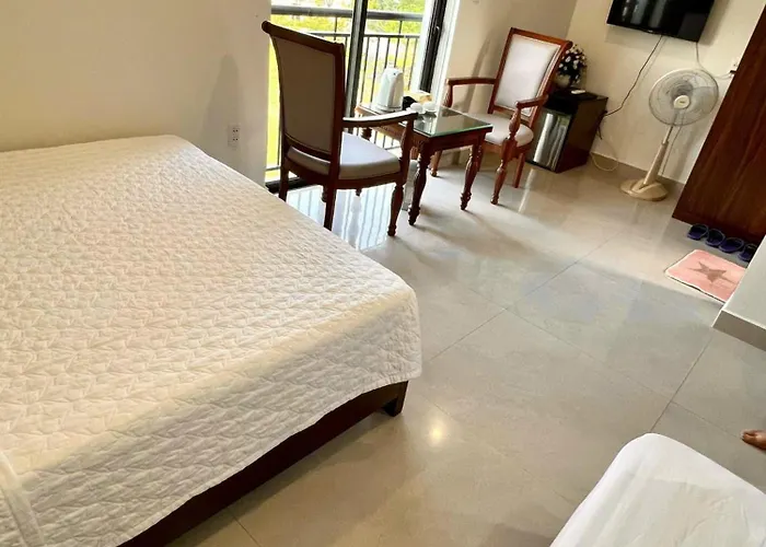 Lakeside Venuestay