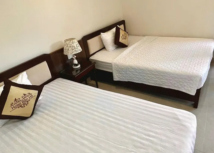 Lakeside Venuestay * Ha Long